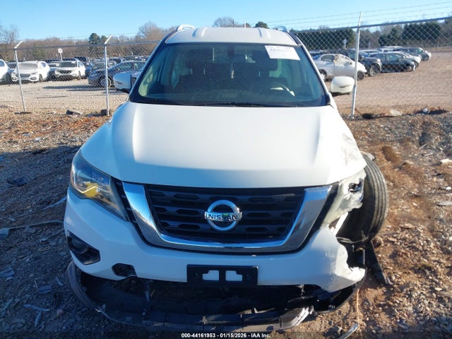 Nissan Pathfinder Sl