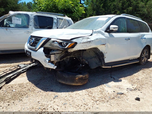 Nissan Pathfinder Sl