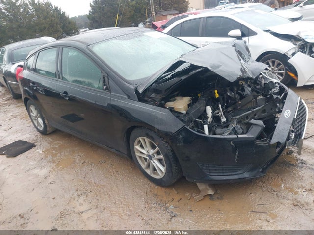 Salvage Ford Focus Image