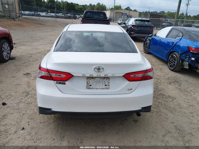 Toyota Camry Le
