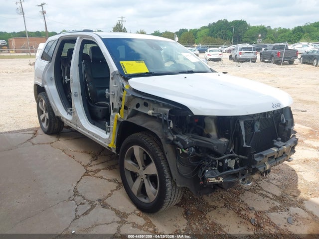 Salvage Jeep Grand Cherokee Image