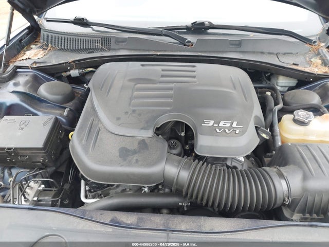 Dodge Charger Sxt