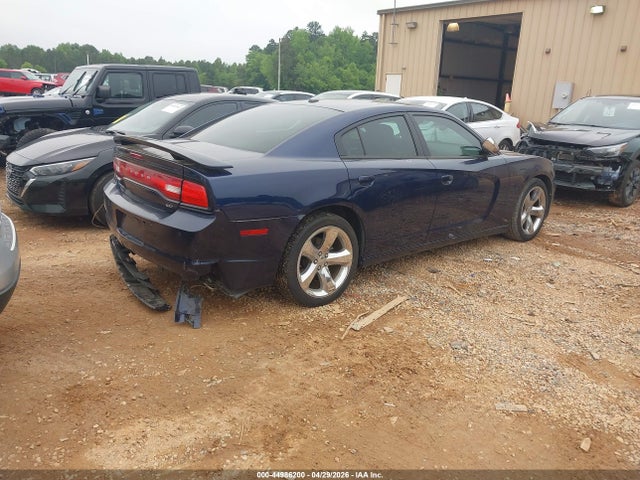 Dodge Charger Sxt