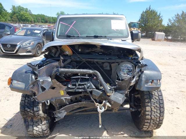 Jeep Wrangler Willys 4x4