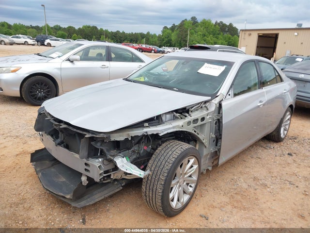 Cadillac CTS Standard