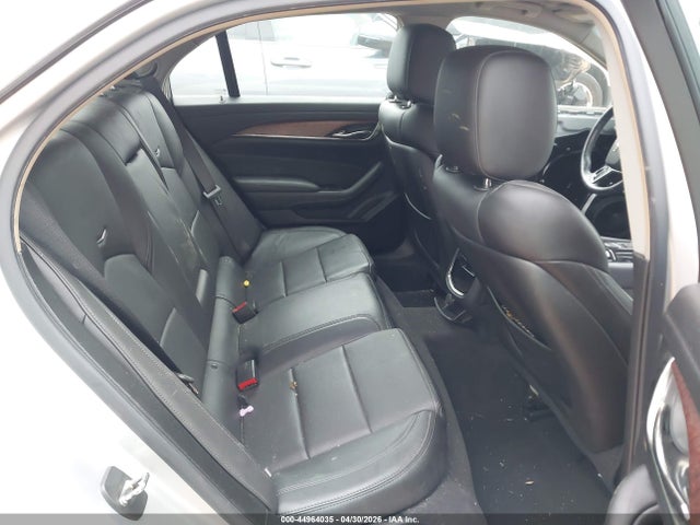 Cadillac CTS Standard