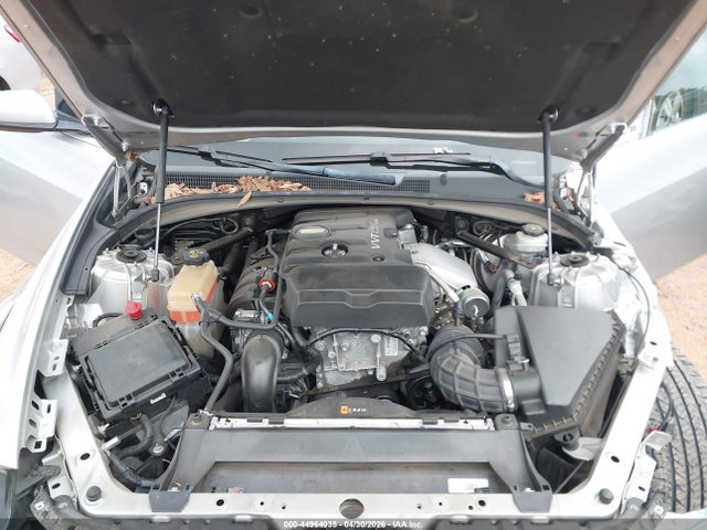 Cadillac CTS Standard