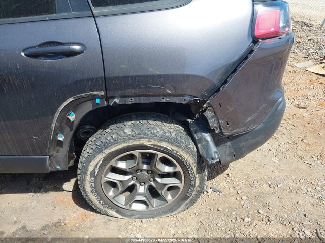 Jeep Cherokee Trailhawk 4x4