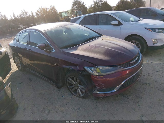 Salvage Chrysler 200 Image