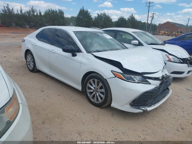 Salvage Toyota Camry Image