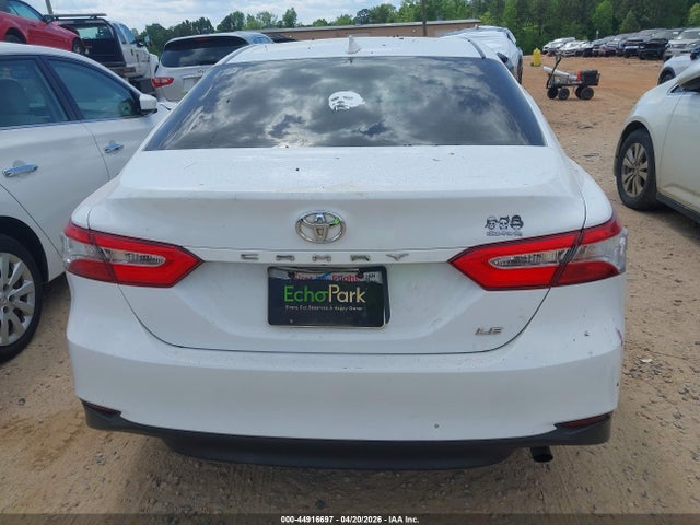 Toyota Camry Le