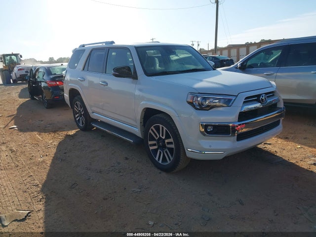 Salvage Toyota 4Runner Image