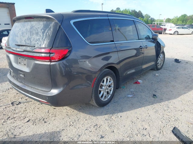 Chrysler Pacifica Touring L