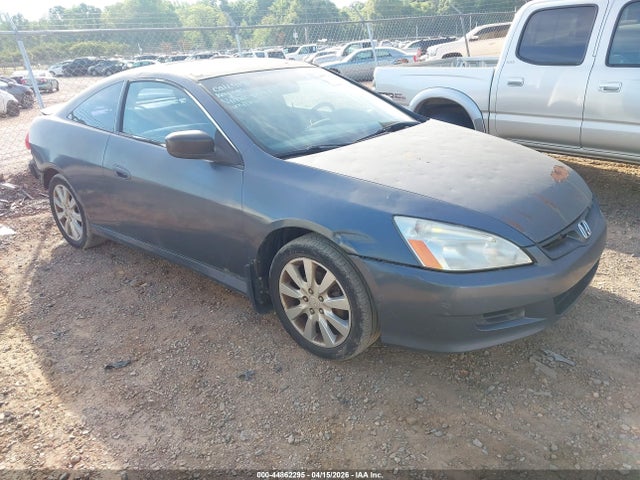 Salvage Honda Accord Image