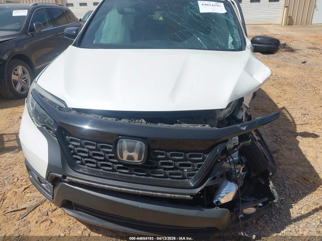 Honda Passport Sport
