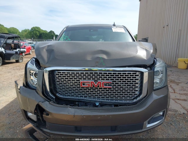 GMC Yukon Denali