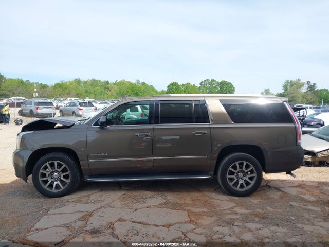 GMC Yukon Denali