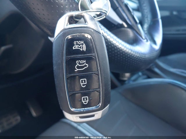 Hyundai VELOSTER N