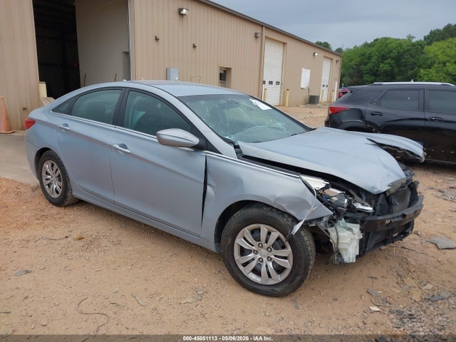 Salvage Hyundai SONATA Image