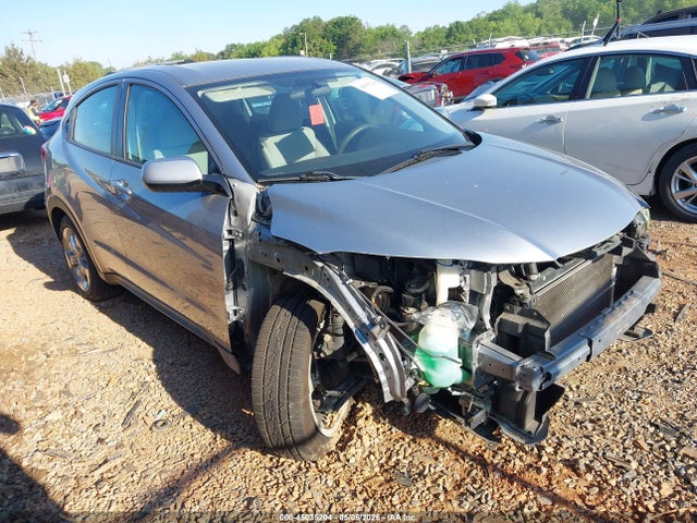Salvage Honda HR-V Image