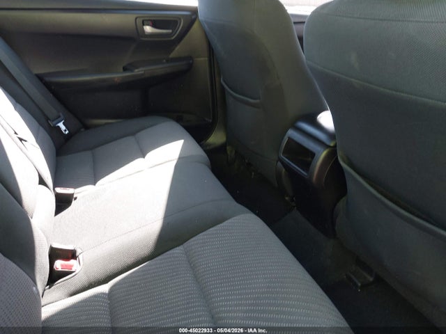 Toyota Camry Le