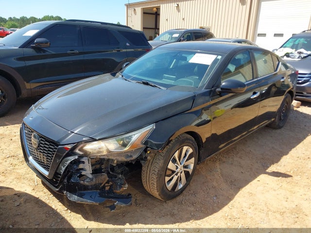 Nissan Altima S Fwd