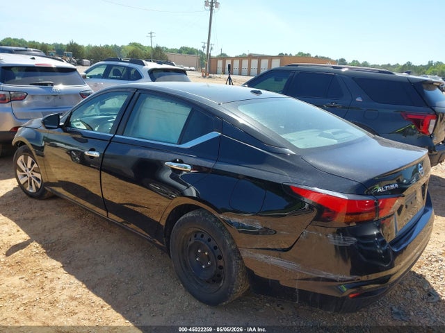 Nissan Altima S Fwd