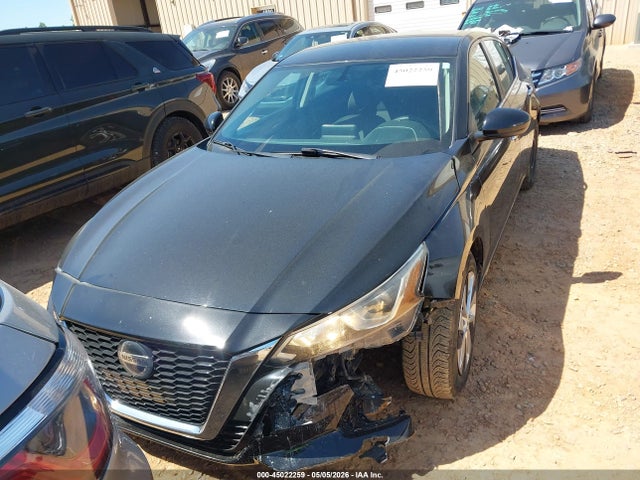Nissan Altima S Fwd