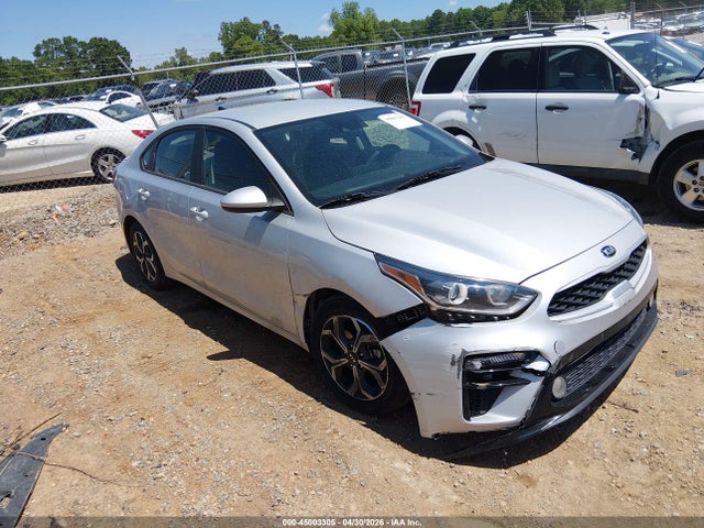 Salvage Kia Forte Image