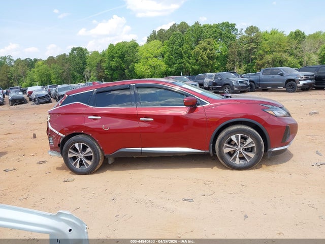 Nissan Murano S