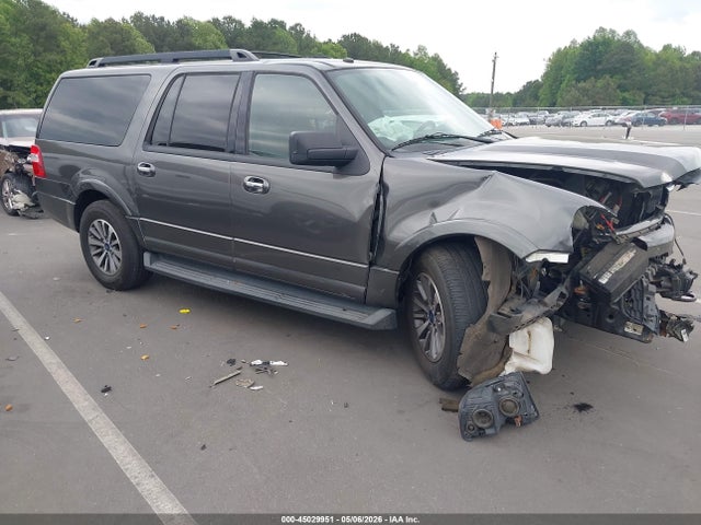 Salvage Ford Expedition Image