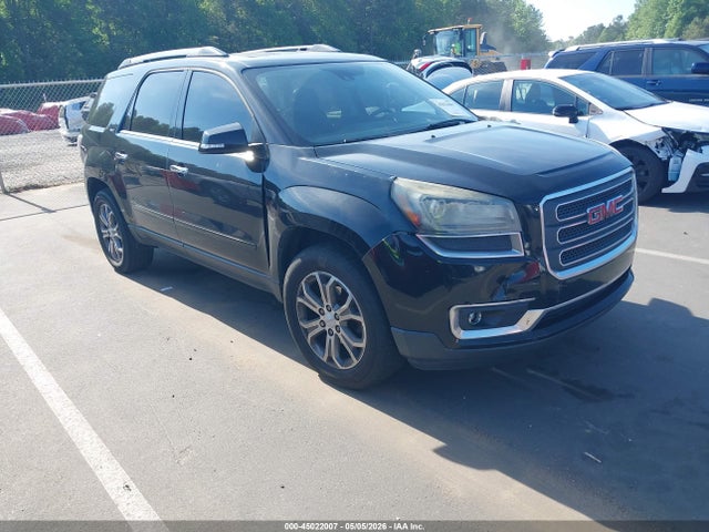 Salvage GMC Acadia Image