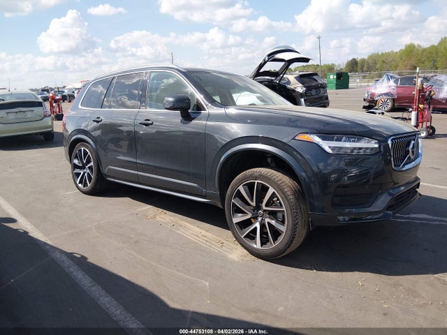 Salvage Volvo XC90 Image
