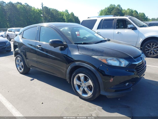 Salvage Honda HR-V Image