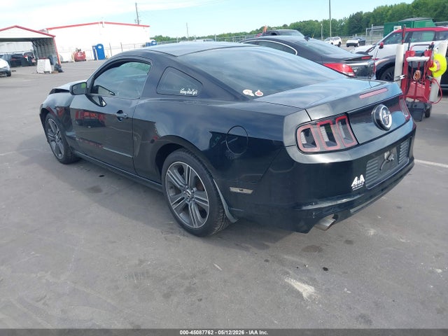Ford Mustang V6