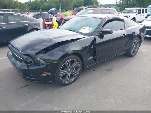 Ford Mustang V6