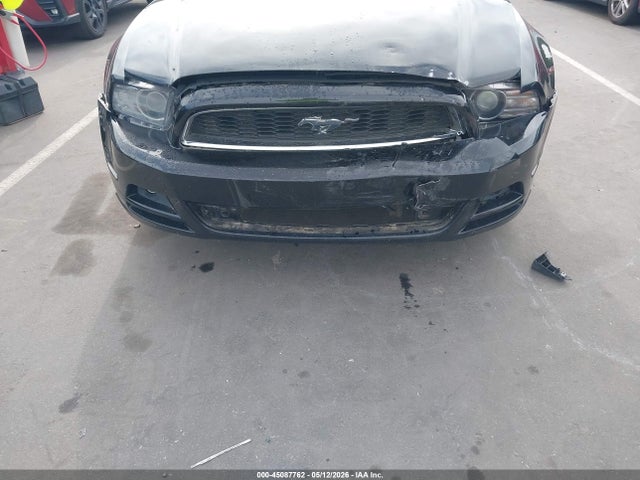 Ford Mustang V6
