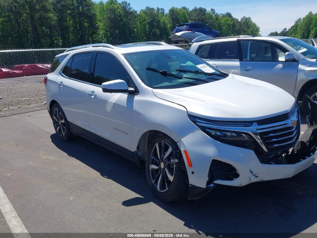 Salvage Chevrolet Equinox Image