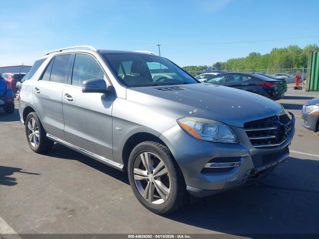 Salvage Mercedes-Benz M-Class Image