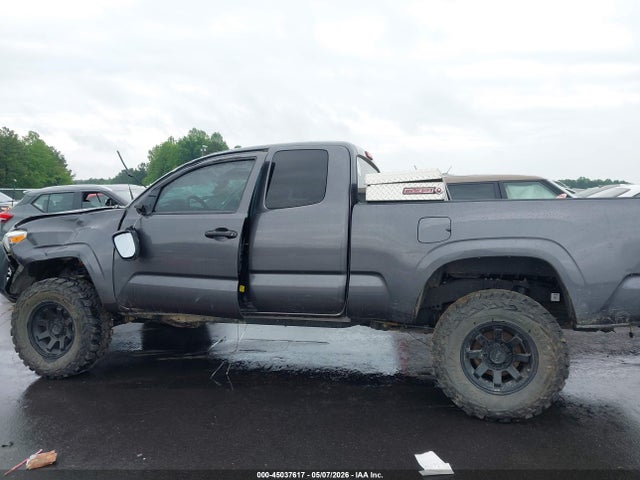 Toyota Tacoma Sr