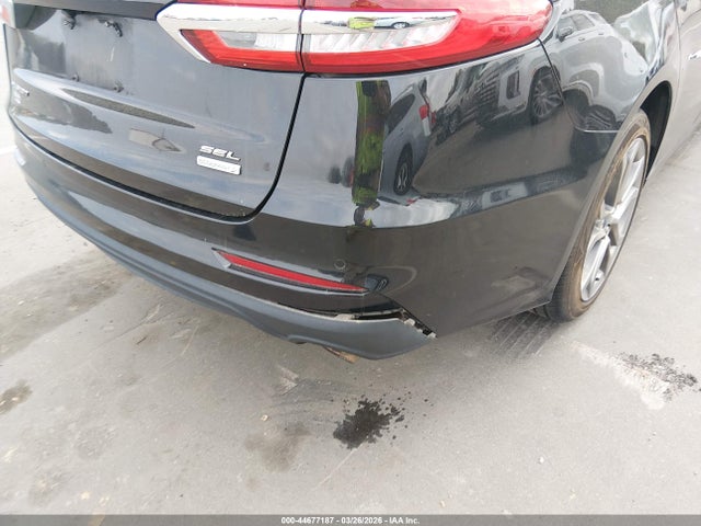 Ford Fusion Sel