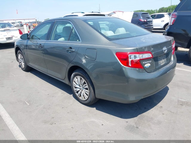 Toyota Camry Le