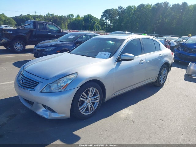 INFINITI G37 Journey