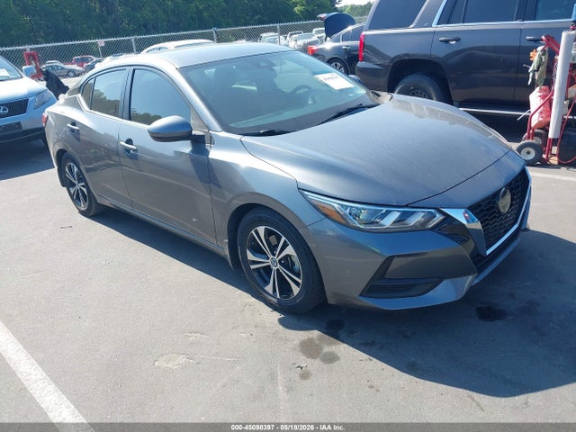 Salvage Nissan Sentra Image