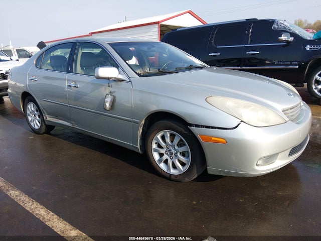 Salvage Lexus Es Image