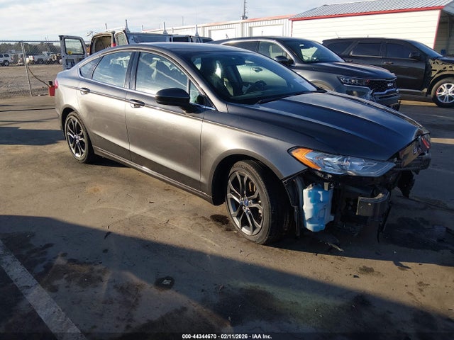 Salvage Ford Fusion Image