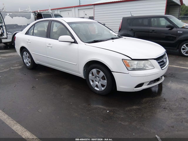 Salvage Hyundai SONATA Image