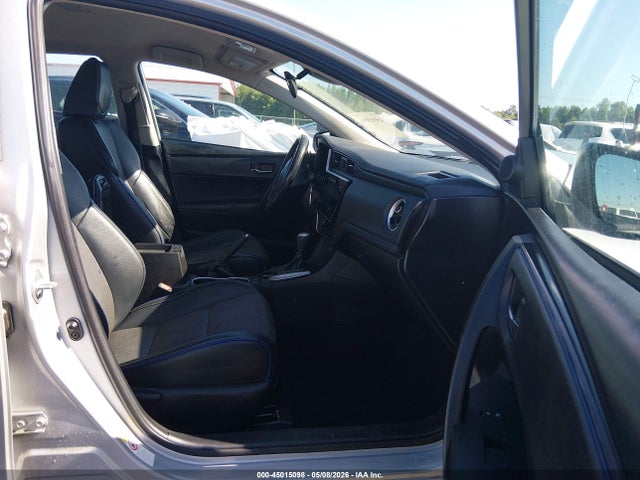 Toyota Corolla Se