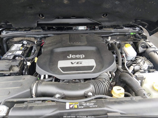 Jeep Wrangler Sahara 4x4