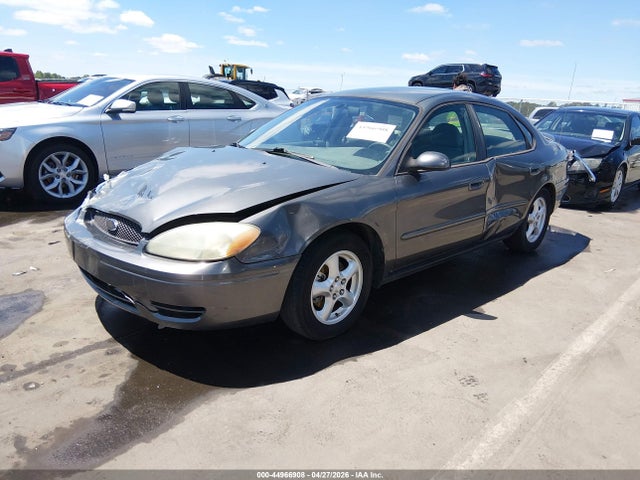 Ford Taurus Se